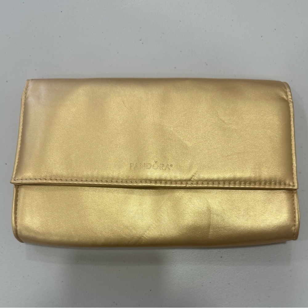 PANDORA LIMITED EDITION SHINE GOLD CLUTCH